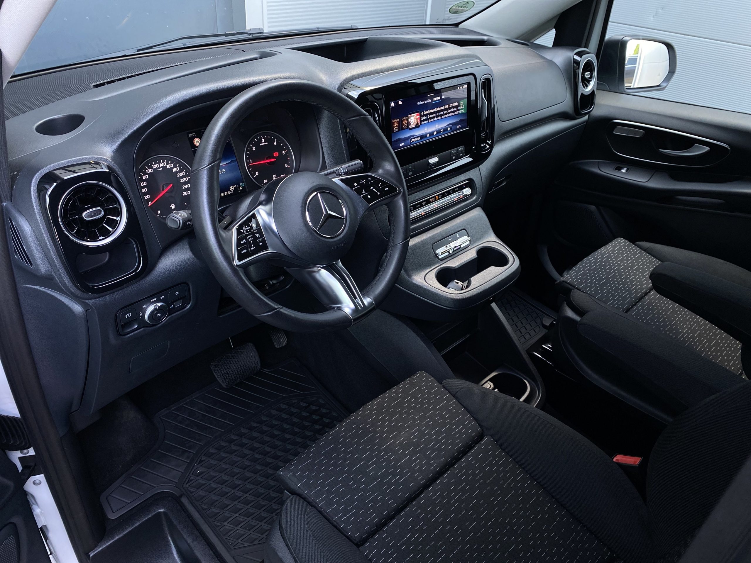 Mercedes-Benz Vito 119 CDI / Tourer Select / L / 4x4 - Obrázek 9