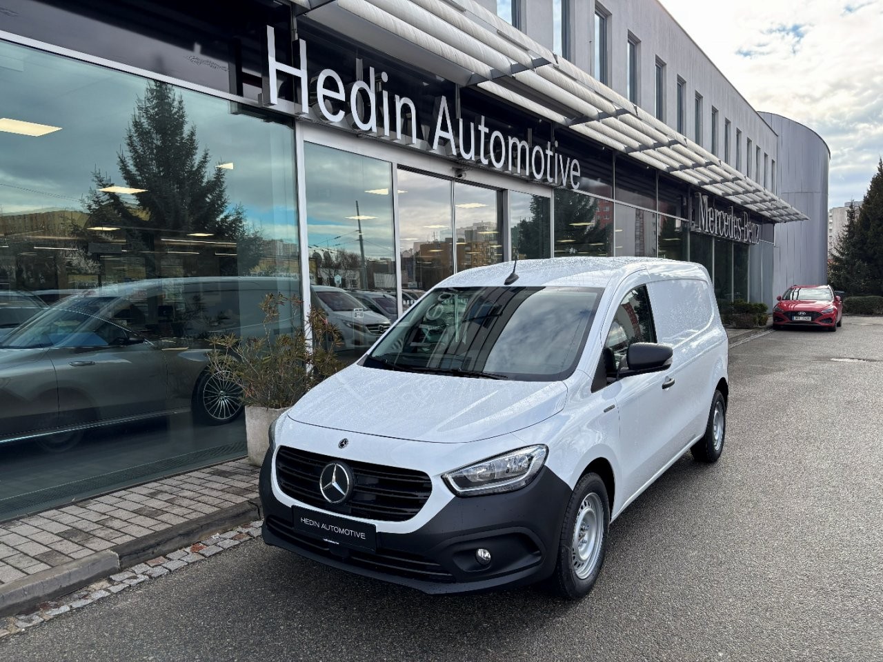 Mercedes-Benz eCitan 111 / KAWA BASE / L