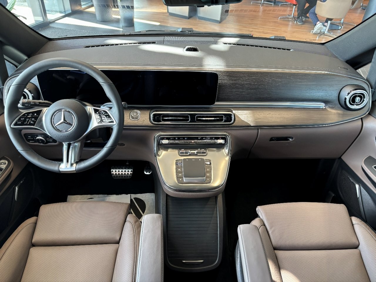 Mercedes-Benz V 300 d / Exclusive / L / 4M - Obrázek 10