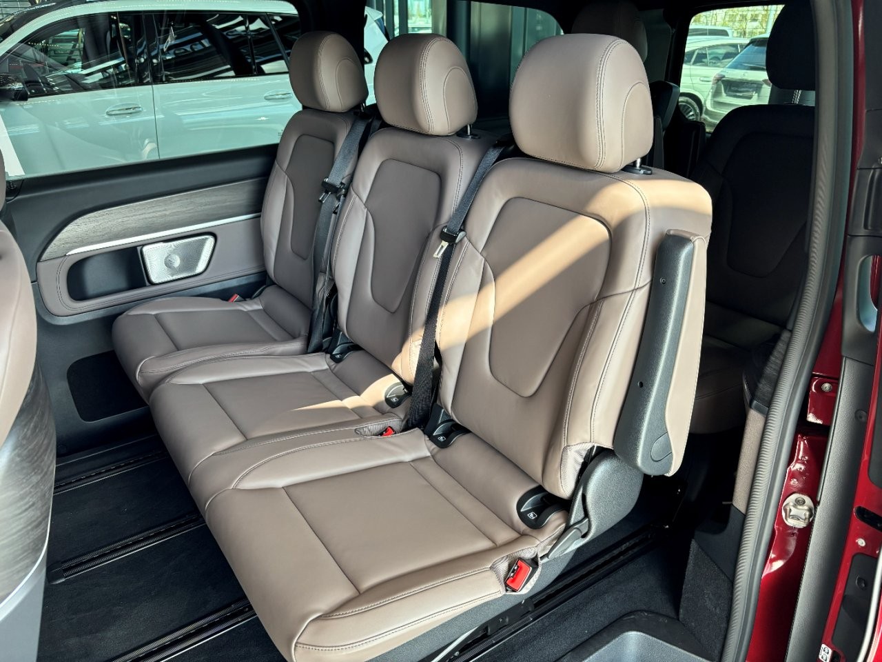 Mercedes-Benz V 300 d / Exclusive / L / 4M - Obrázek 12