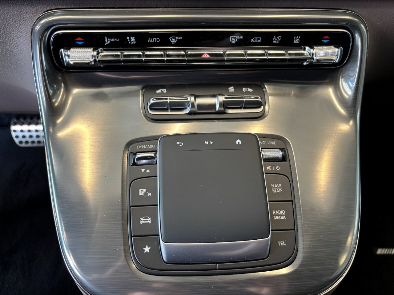 Mercedes-Benz V 300 d / Exclusive / L / 4M - Obrázek 23