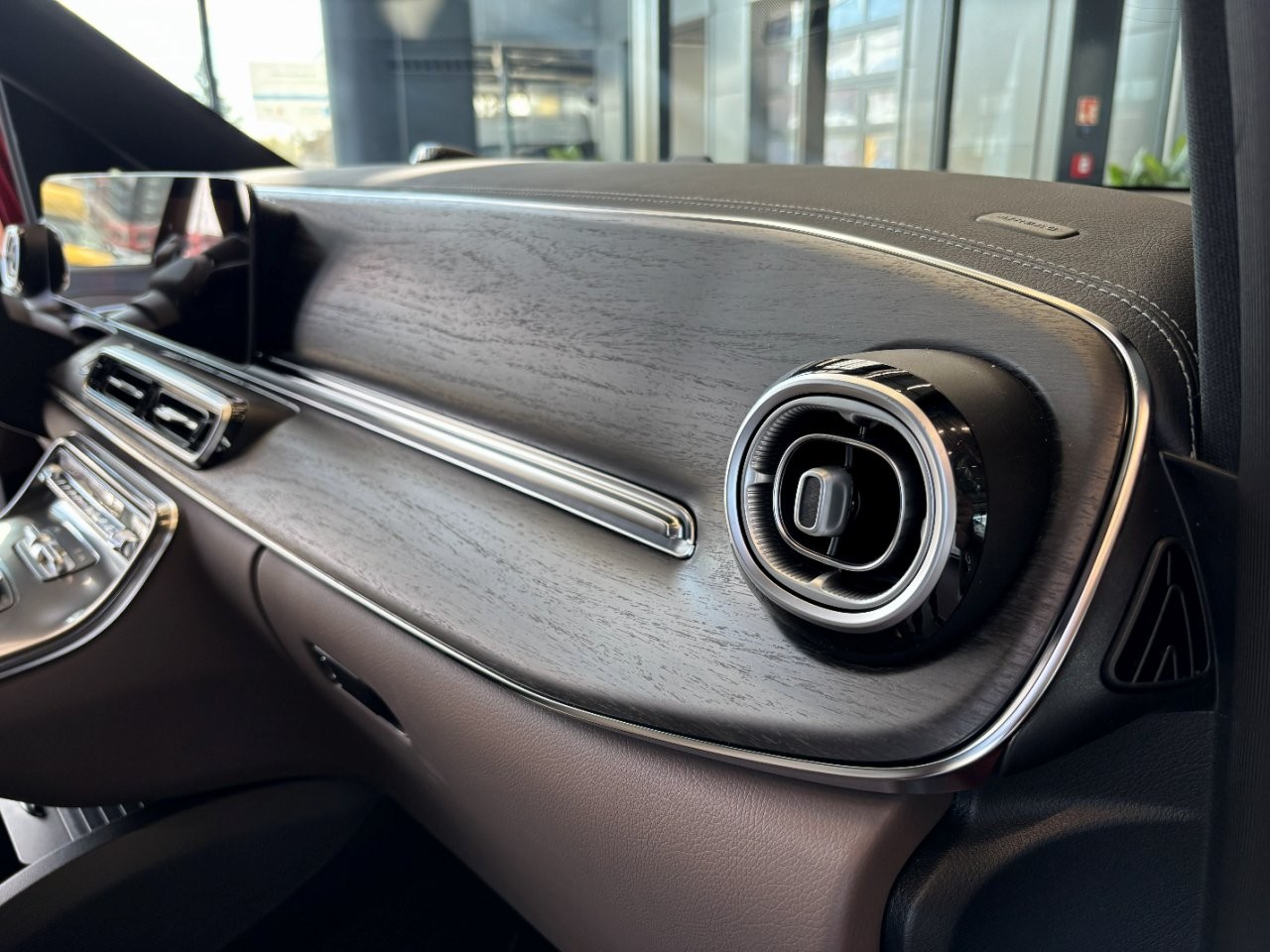 Mercedes-Benz V 300 d / Exclusive / L / 4M - Obrázek 25