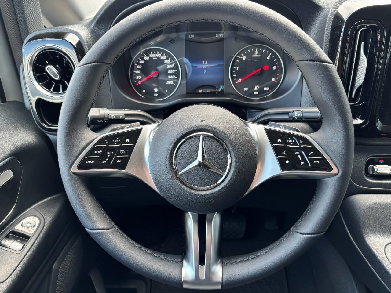 Mercedes-Benz Vito 119 CDI / Tourer Select / L / 4x4 - Obrázek 14