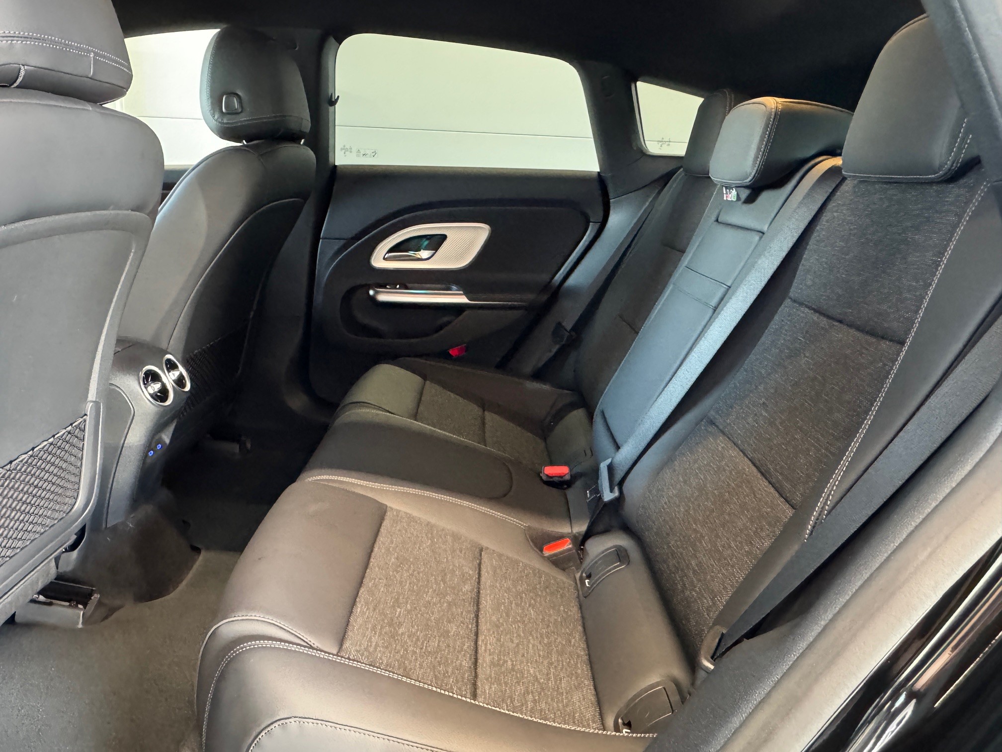 Mercedes-Benz CLA 250+ Shooting Brake s technologií EQ - Obrázek 3