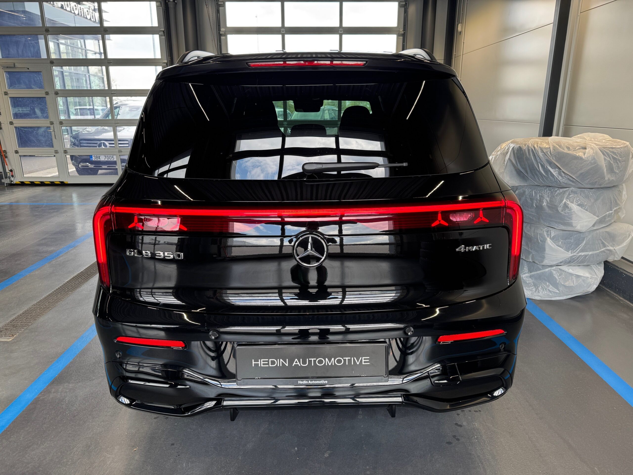 Mercedes-Benz GLB 350 4MATIC s technologií EQ - Obrázek 4