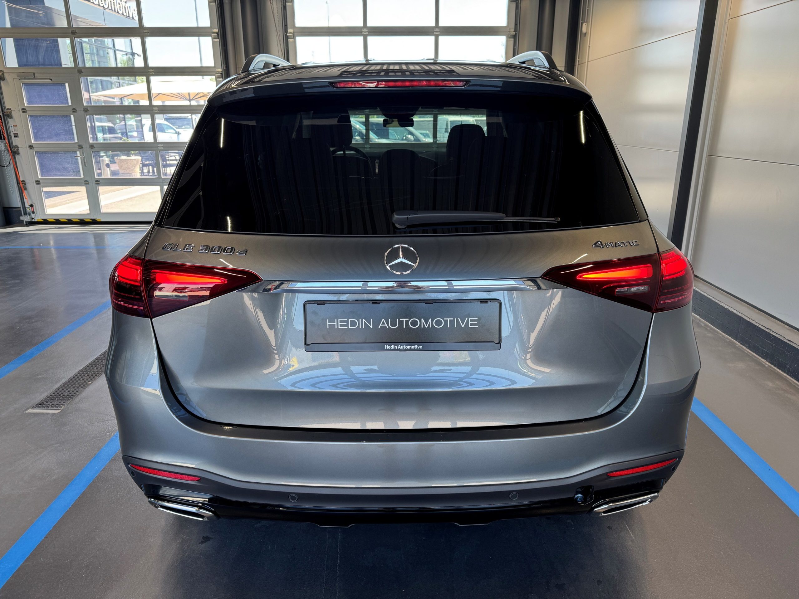 Mercedes-Benz GLE 300 d 4MATIC - Obrázek 4