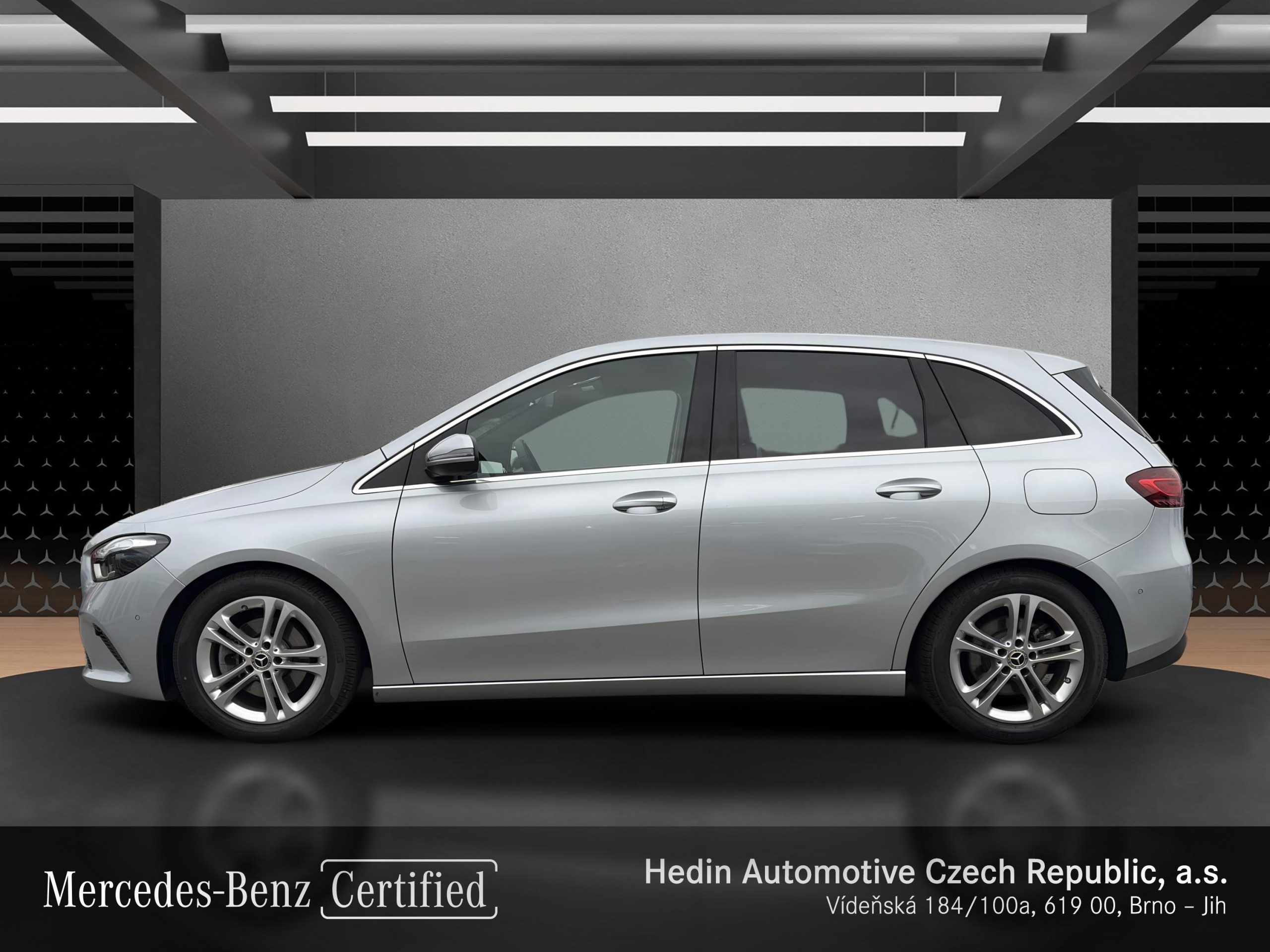 Mercedes-Benz B 200 - Obrázek 2