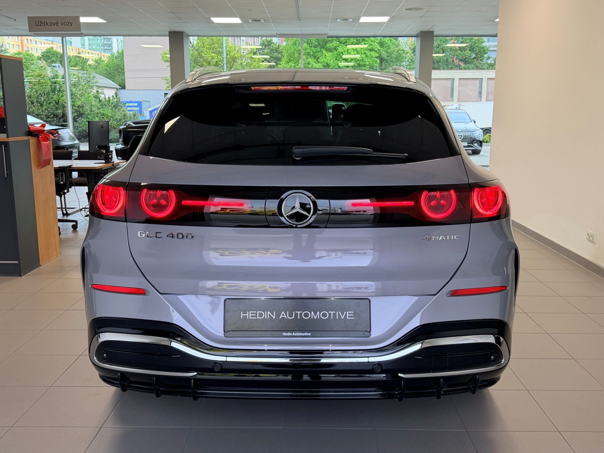 Mercedes-Benz GLC 400 4MATIC s technologií EQ - Obrázek 5