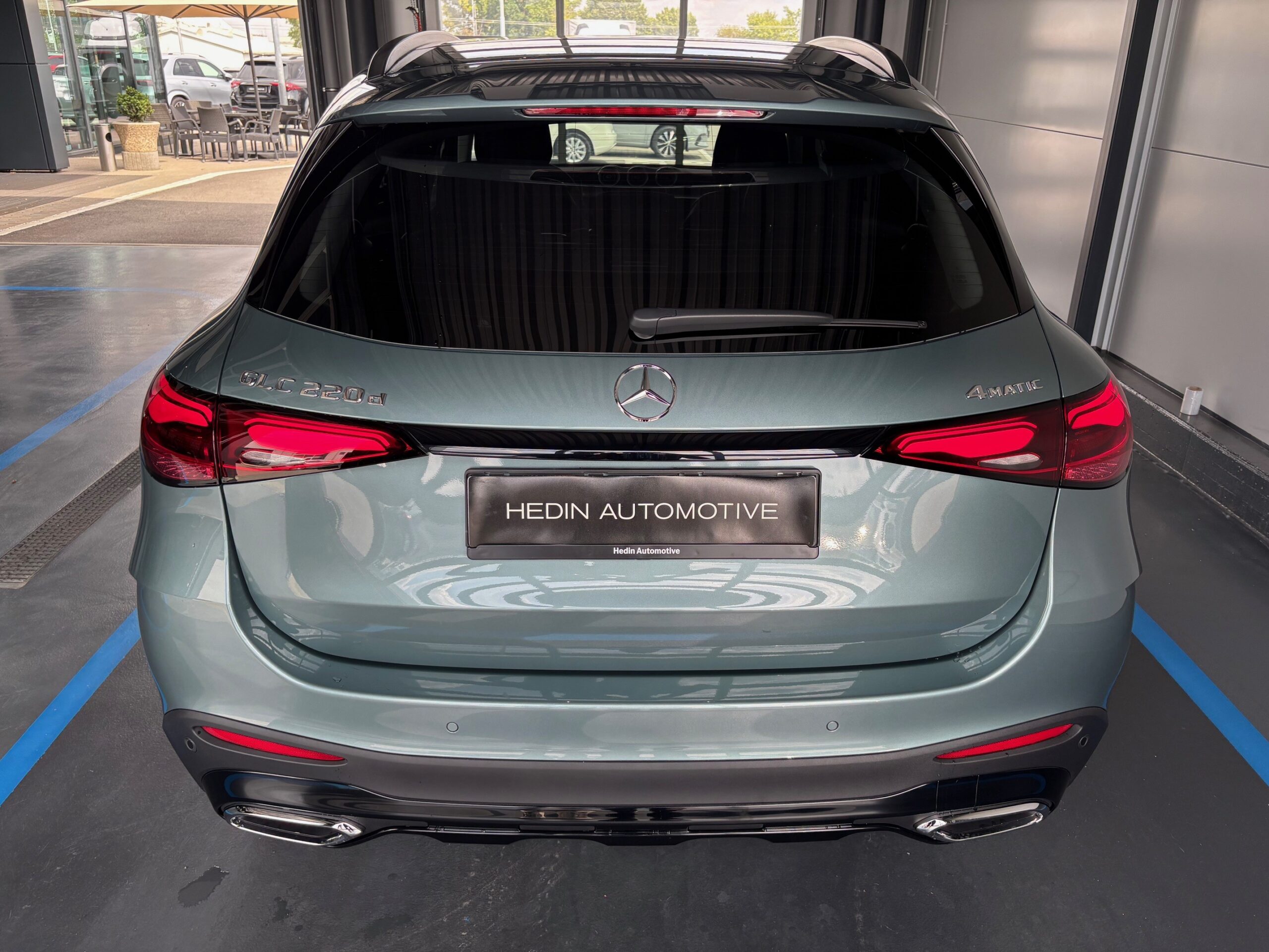 Mercedes-Benz GLC 220 d 4MATIC - Obrázek 4