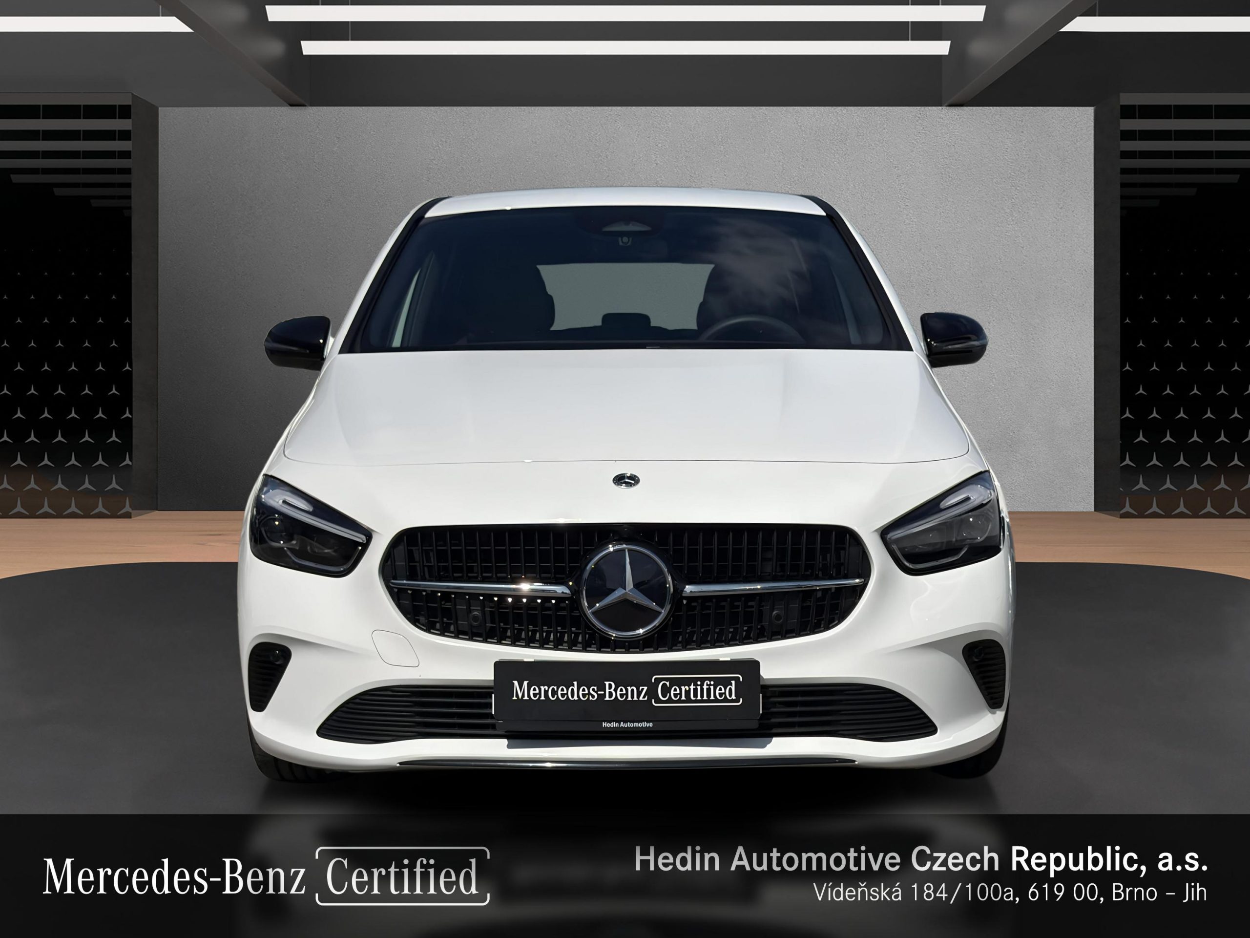 Mercedes-Benz B 180 d - Obrázek 8