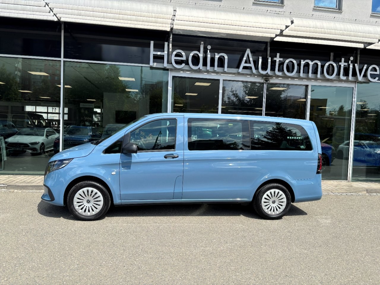 Mercedes-Benz Vito 116 CDI / Tourer Pro / L / 4x4 - Obrázek 3