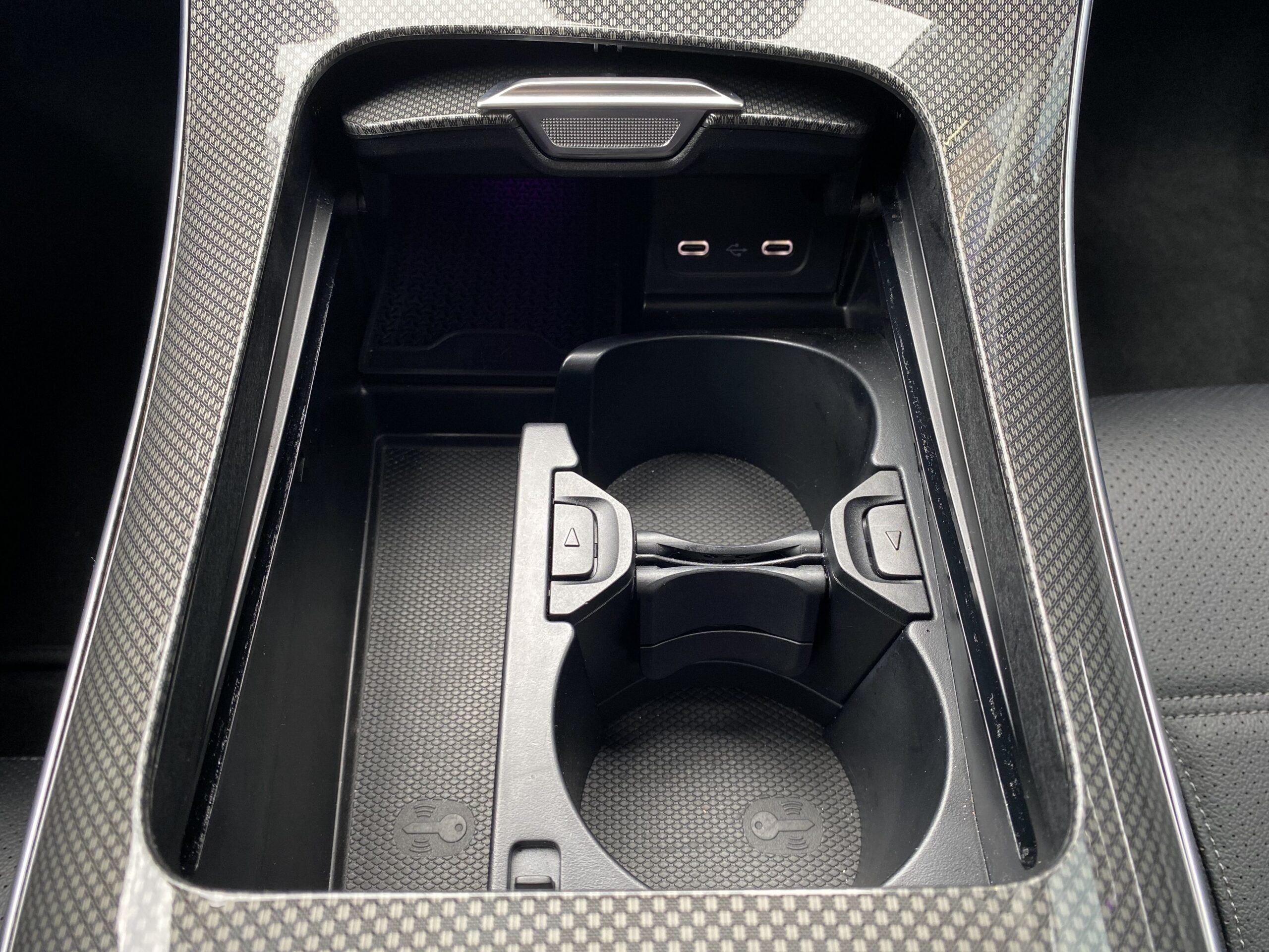 Mercedes-Benz C 220 d 4MATIC kombi - Obrázek 23