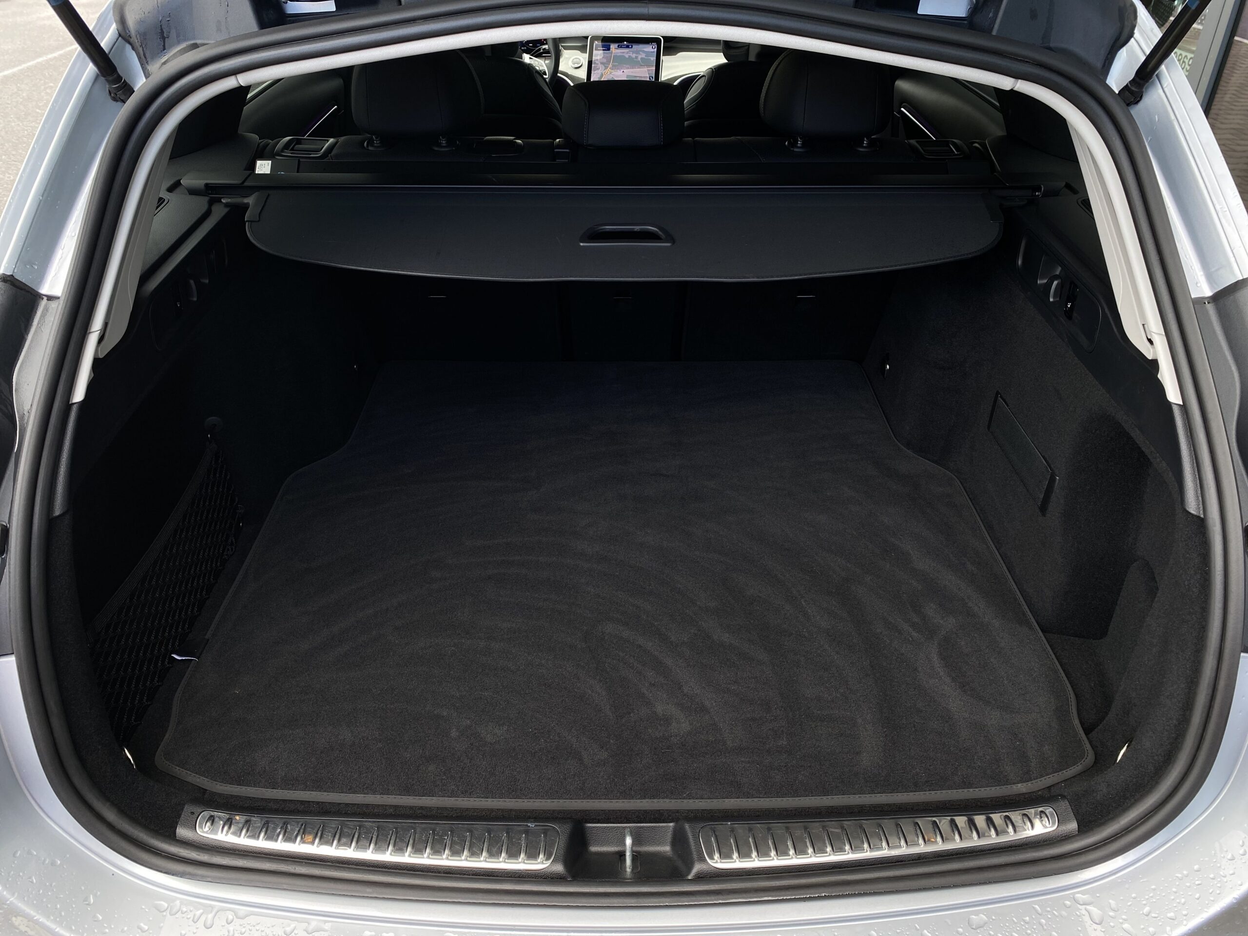 Mercedes-Benz C 220 d 4MATIC kombi - Obrázek 25