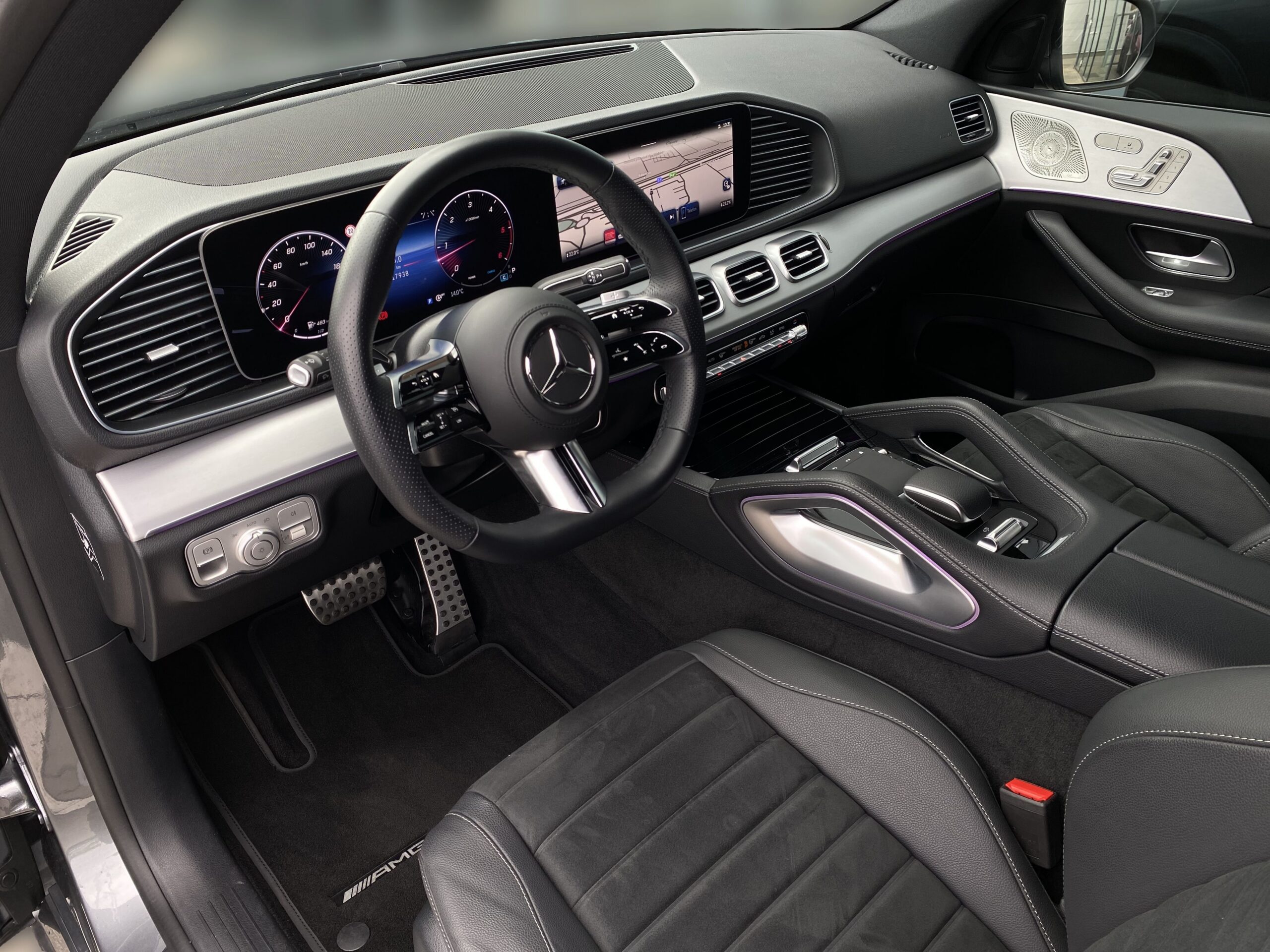 Mercedes-Benz GLE 300 d 4MATIC - Obrázek 9