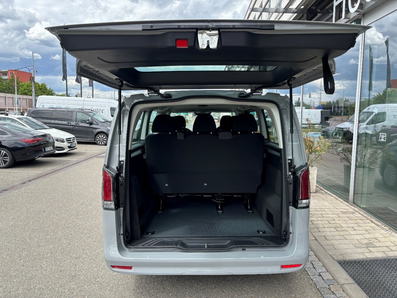 Mercedes-Benz Vito 116 CDI / Tourer Pro / XL Edition 130 - Obrázek 6
