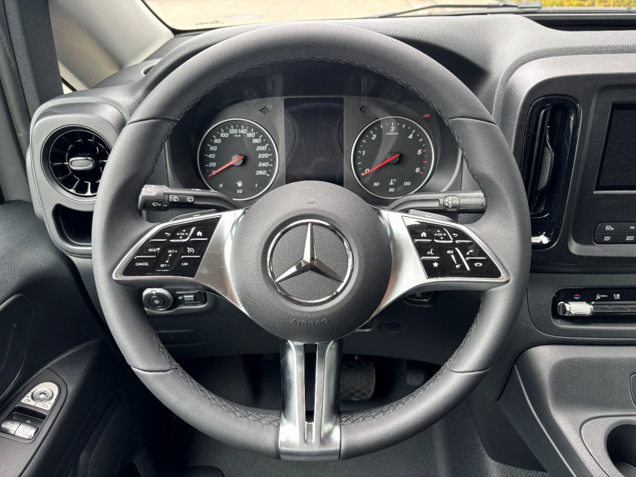 Mercedes-Benz Vito 116 CDI / Tourer Pro / XL Edition 130 - Obrázek 14