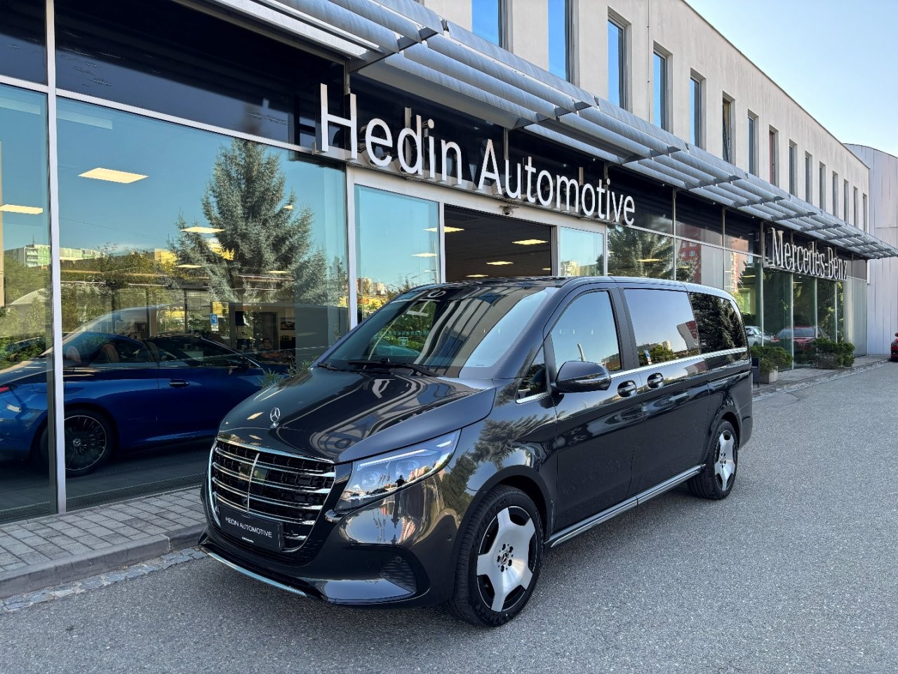 Mercedes-Benz V 300 d / Exclusive / L / 4M