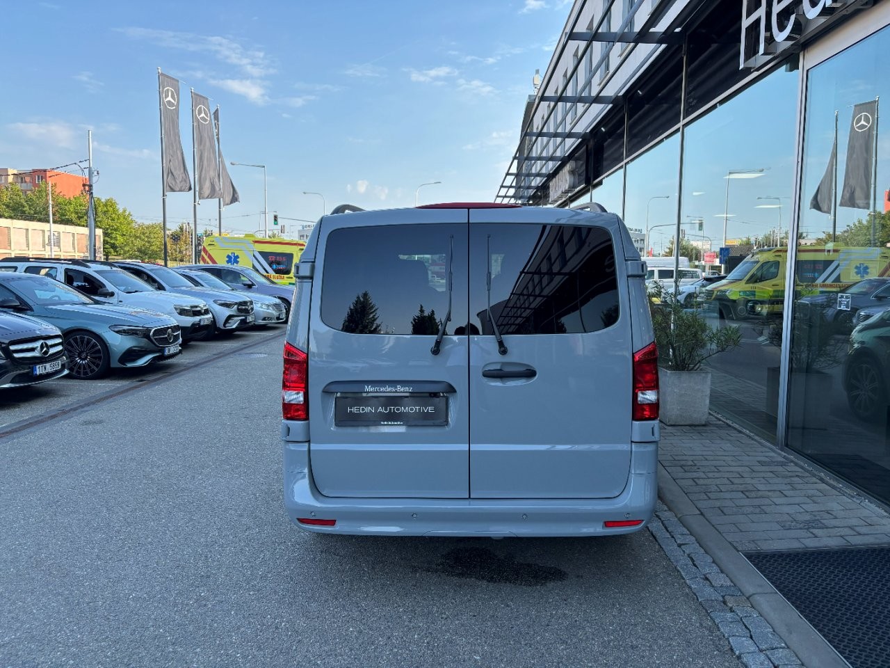 Mercedes-Benz Vito 124 CDI / Tourer Select / L - Obrázek 5