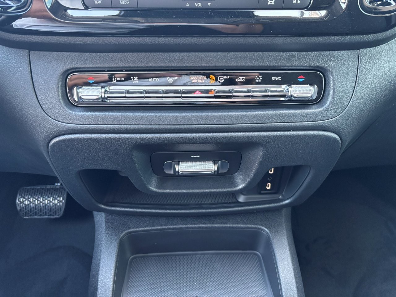 Mercedes-Benz Vito 124 CDI / Tourer Select / L - Obrázek 19