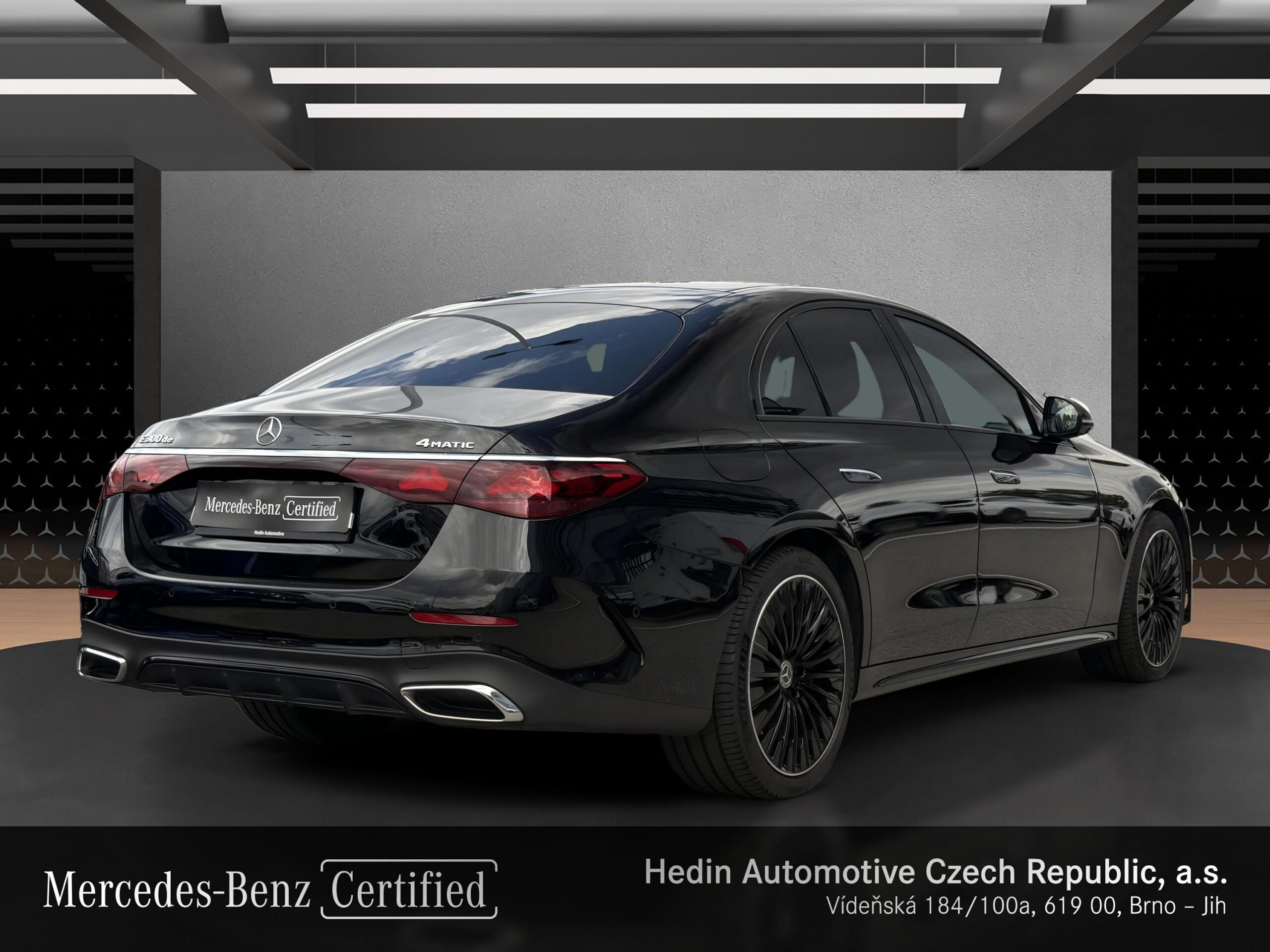 Mercedes-Benz E 300 de 4MATIC - Obrázek 5