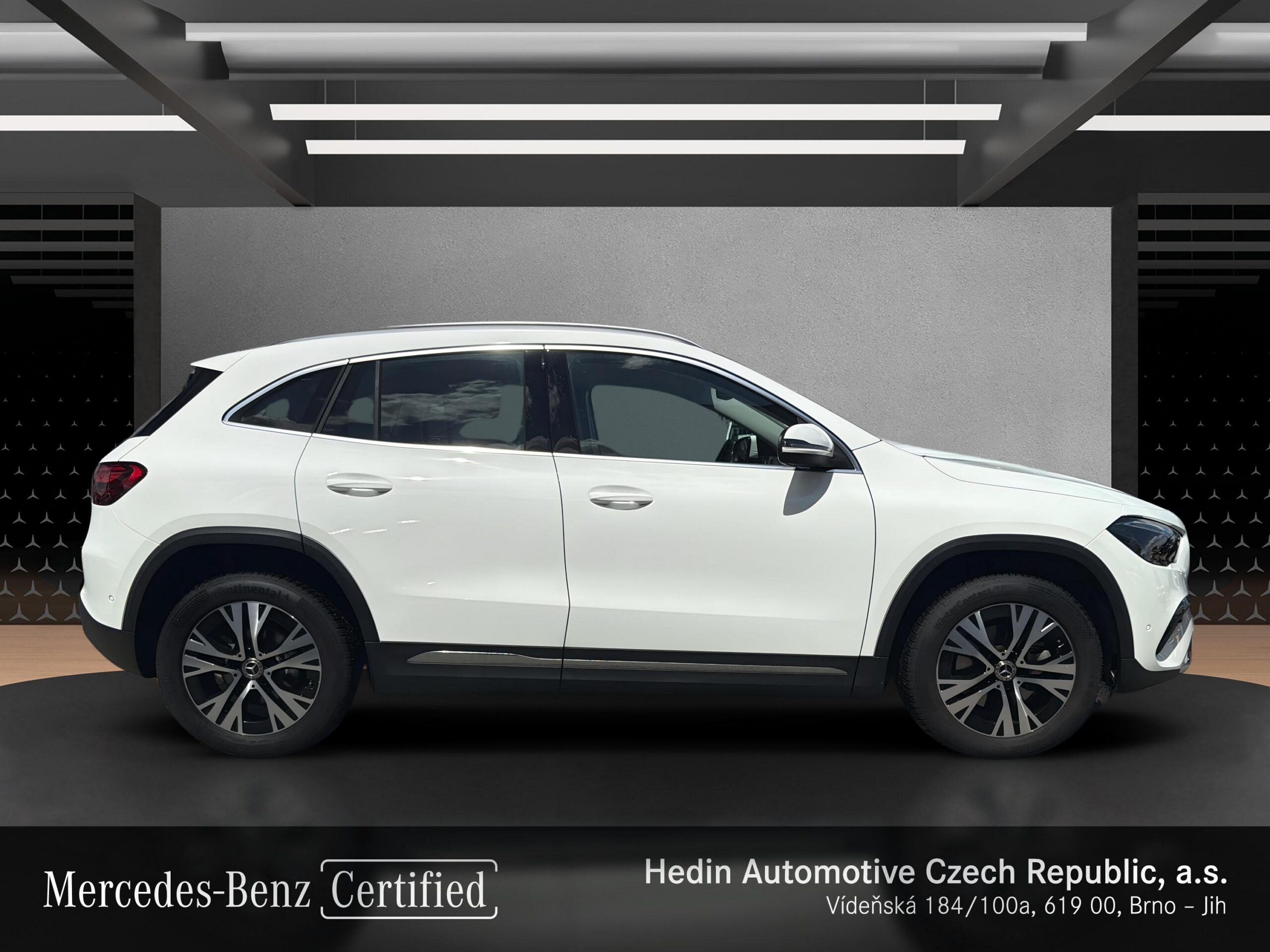 Mercedes-Benz GLA 200 d 4M - Obrázek 6