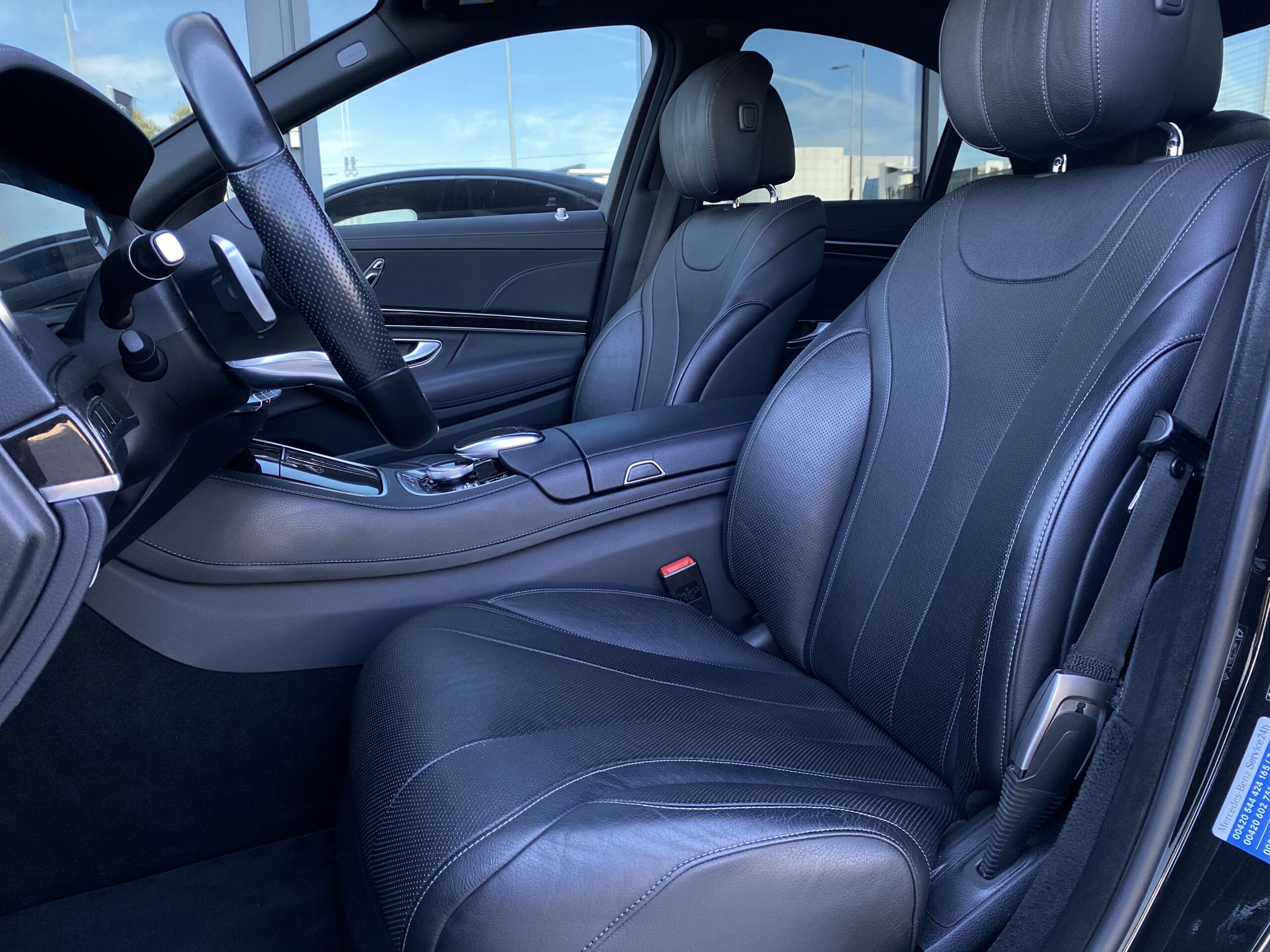 Mercedes-Benz S 350 d 4M - Obrázek 10