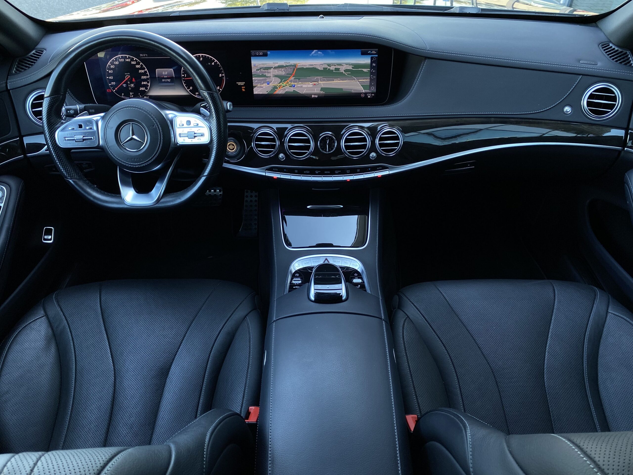 Mercedes-Benz S 350 d 4M - Obrázek 12