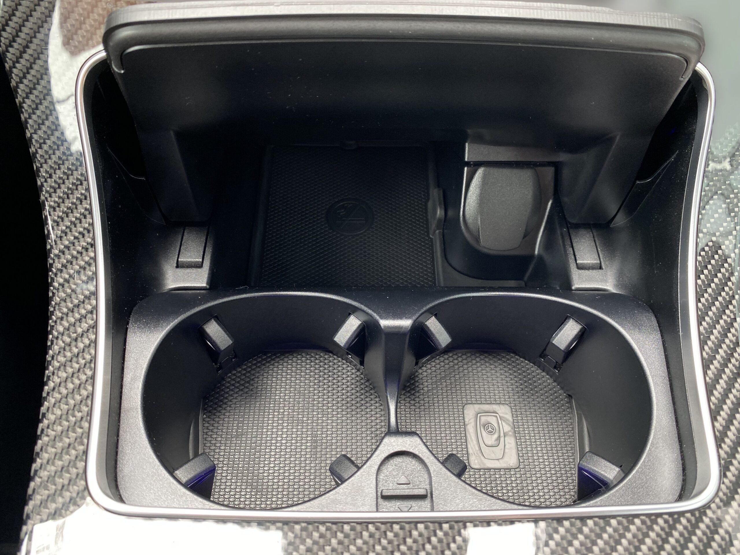 Mercedes-Benz C 63s AMG kupé - Obrázek 23