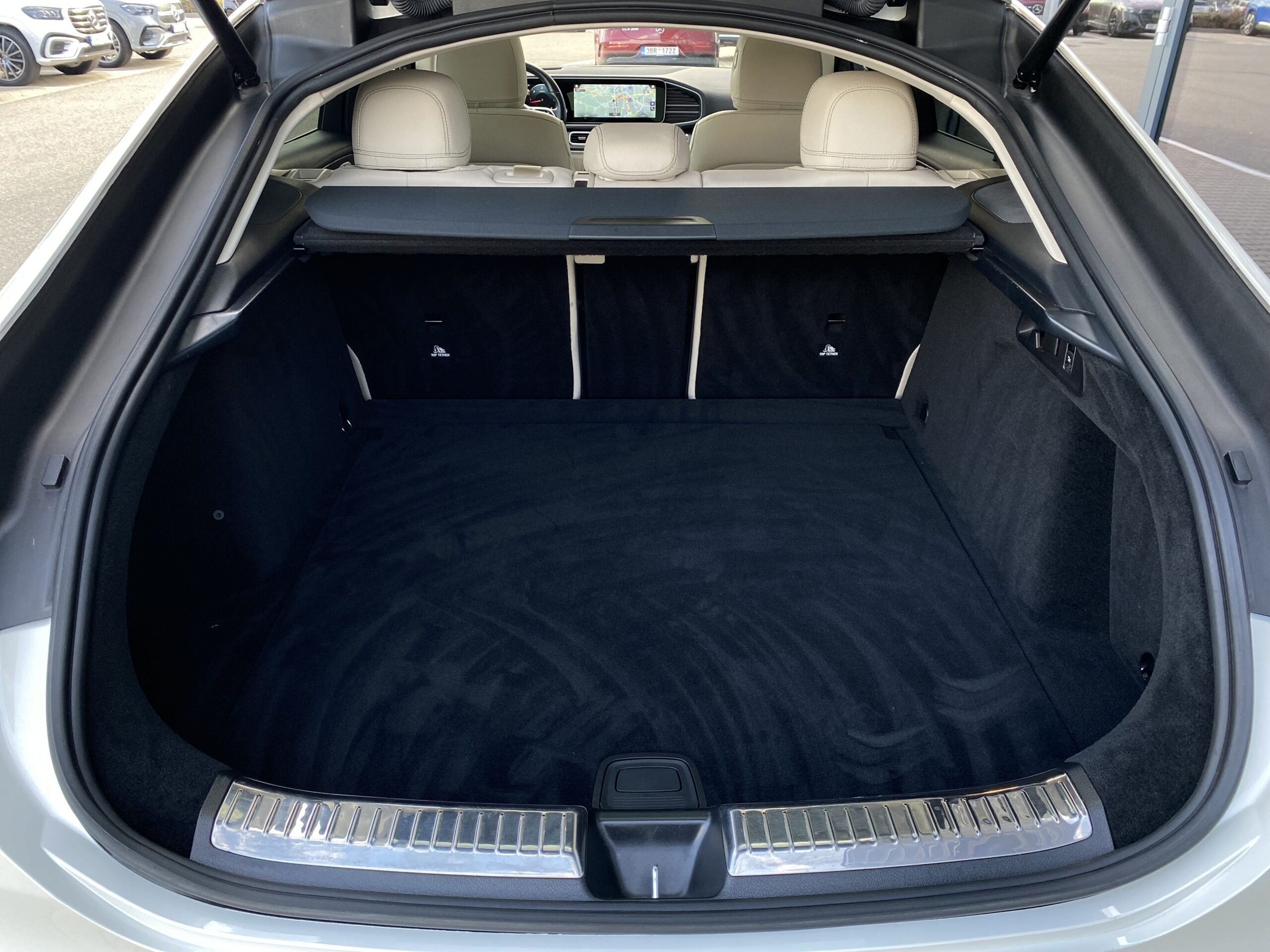 Mercedes-Benz GLE 400 d 4M kupé - Obrázek 25