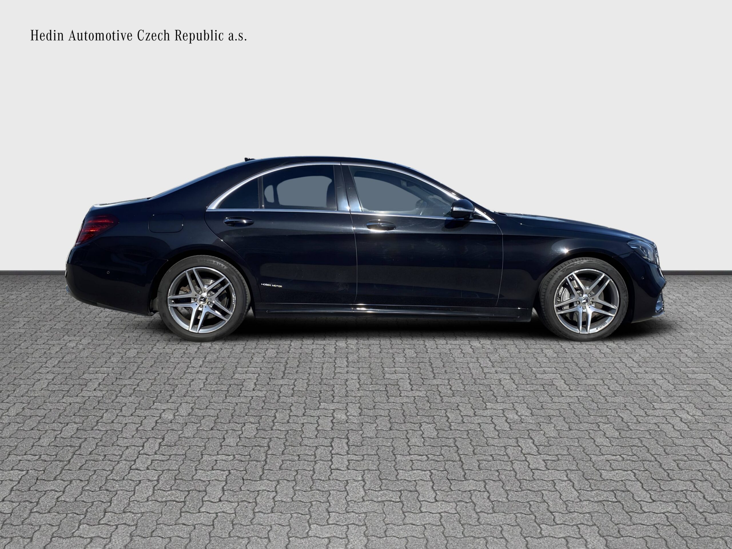 Mercedes-Benz S 350 d 4M - Obrázek 6