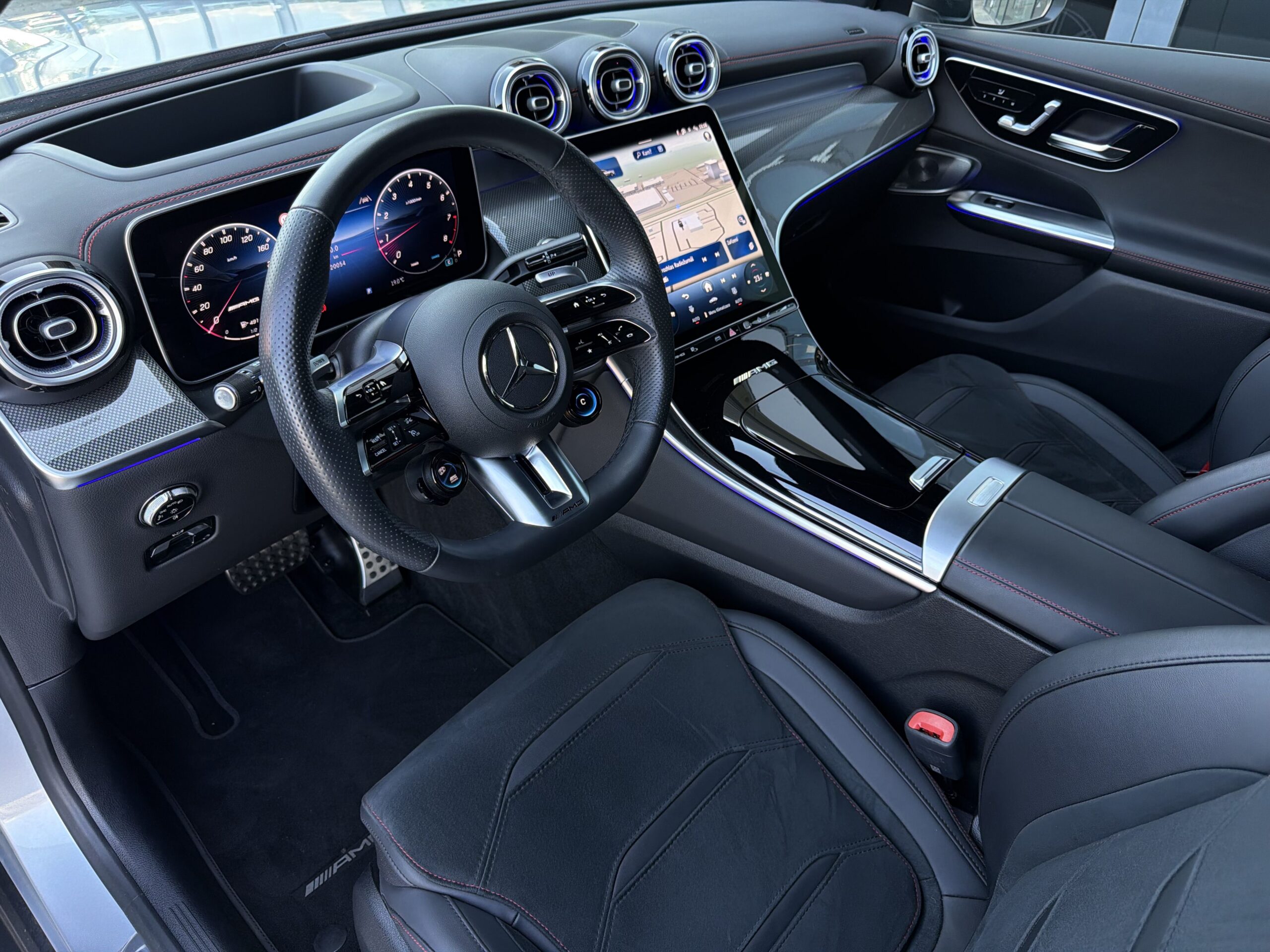 Mercedes-Benz Mercedes-AMG GLC 43 4MATIC - Obrázek 9