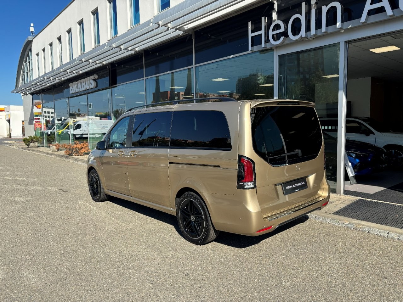 Mercedes-Benz V 300 d / Exclusive / L / 4M - Obrázek 4