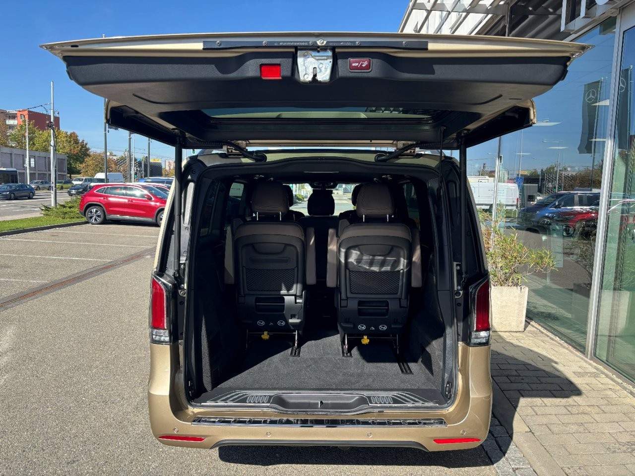 Mercedes-Benz V 300 d / Exclusive / L / 4M - Obrázek 7