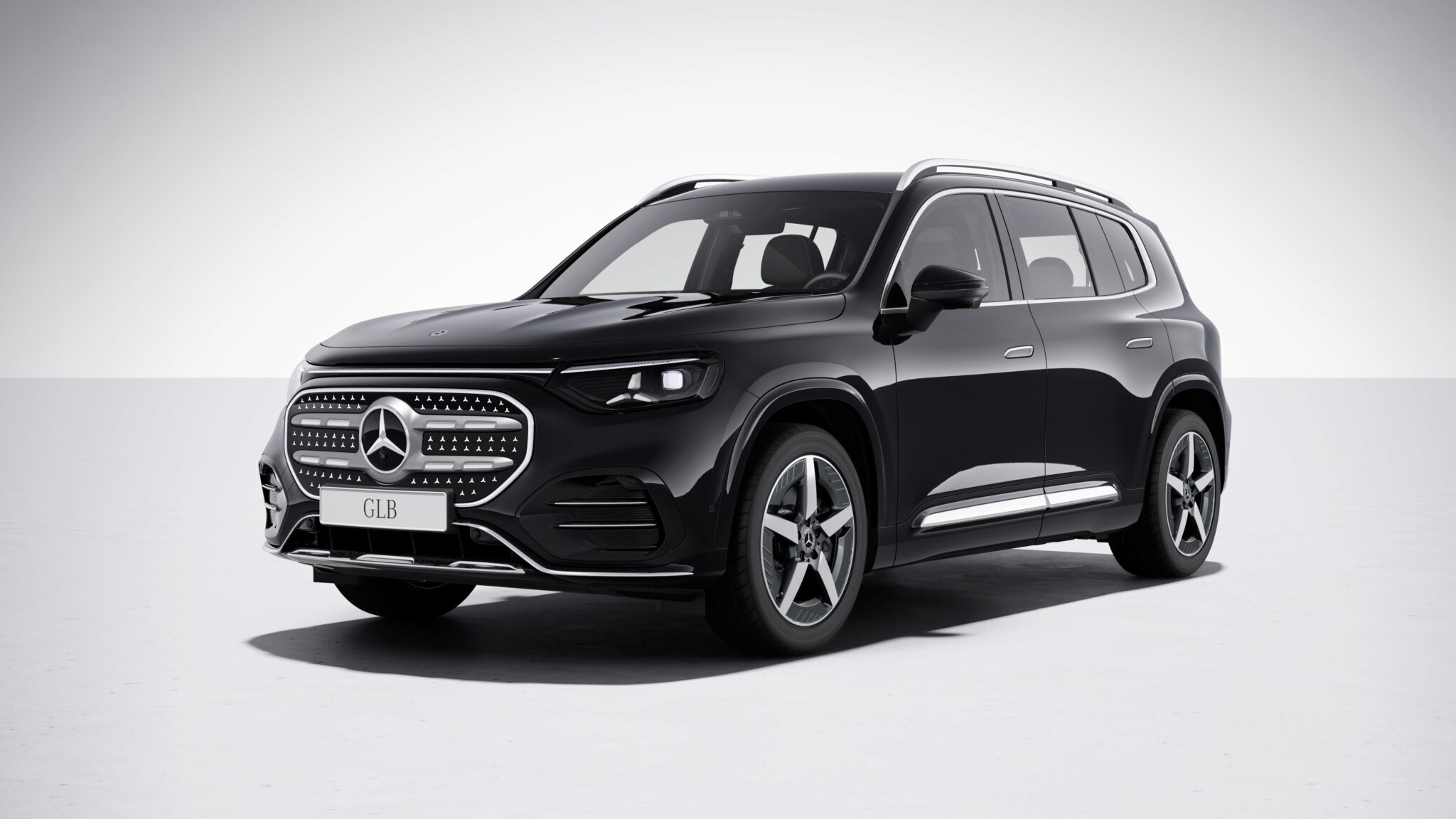 Mercedes-Benz GLB 350 4MATIC s technologií EQ