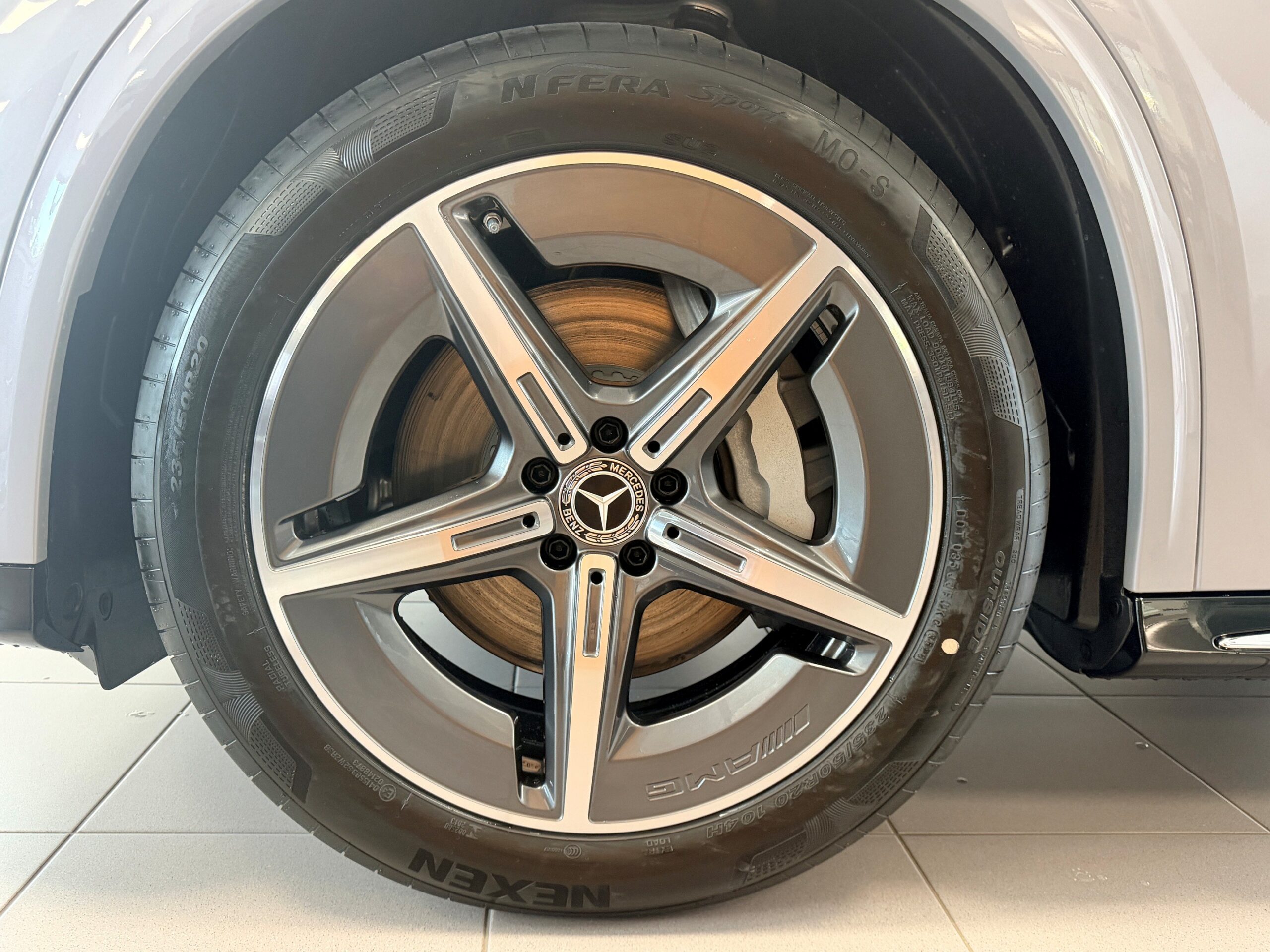 Mercedes-Benz GLC 400 4MATIC s technologií EQ - Obrázek 5