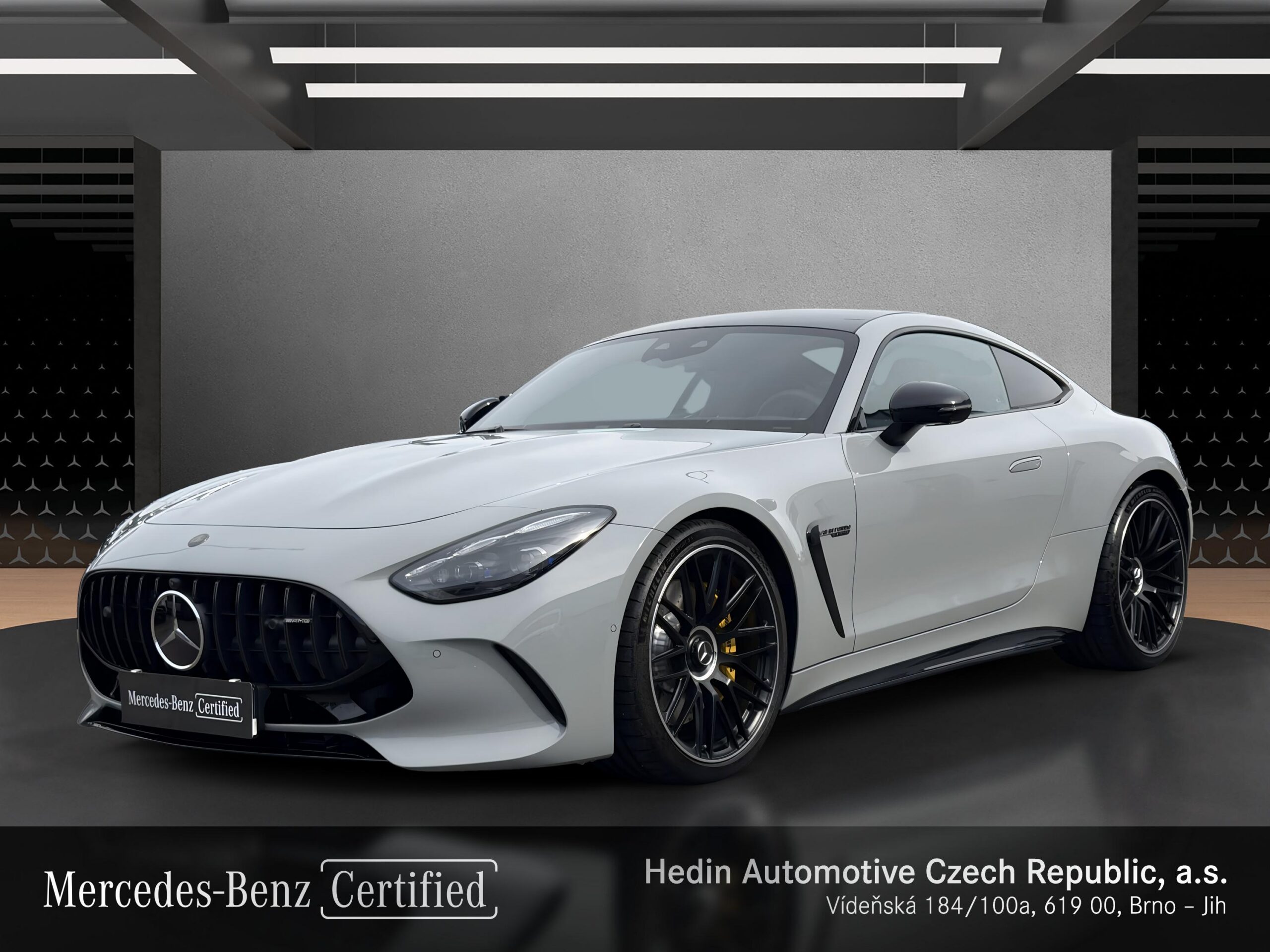 Mercedes-AMG GT 63 4MATIC+ Kupé MANUFAKTUR - STAV NOVÉHO!