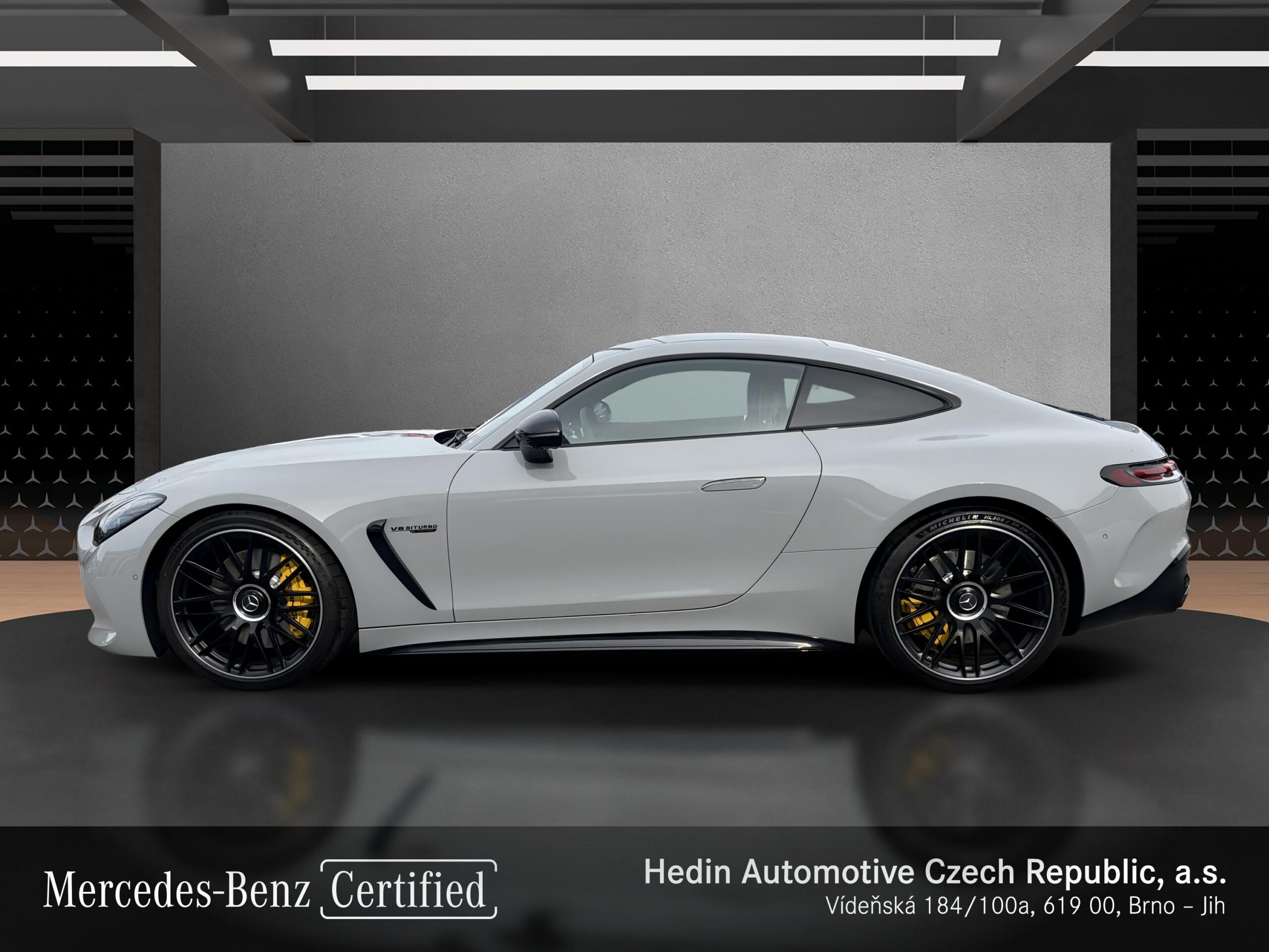 Mercedes-AMG GT 63 4MATIC+ Kupé MANUFAKTUR - STAV NOVÉHO! - Obrázek 2
